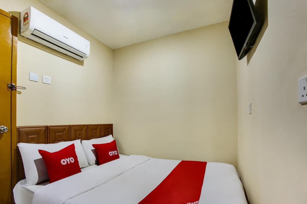 Oyo 43927 Sassana Hotel Куала Лумпур Екстериор снимка