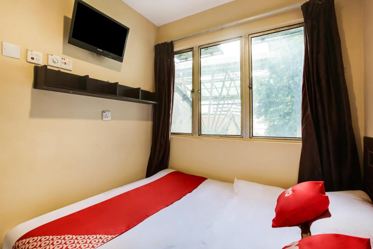 Oyo 43927 Sassana Hotel Куала Лумпур Екстериор снимка