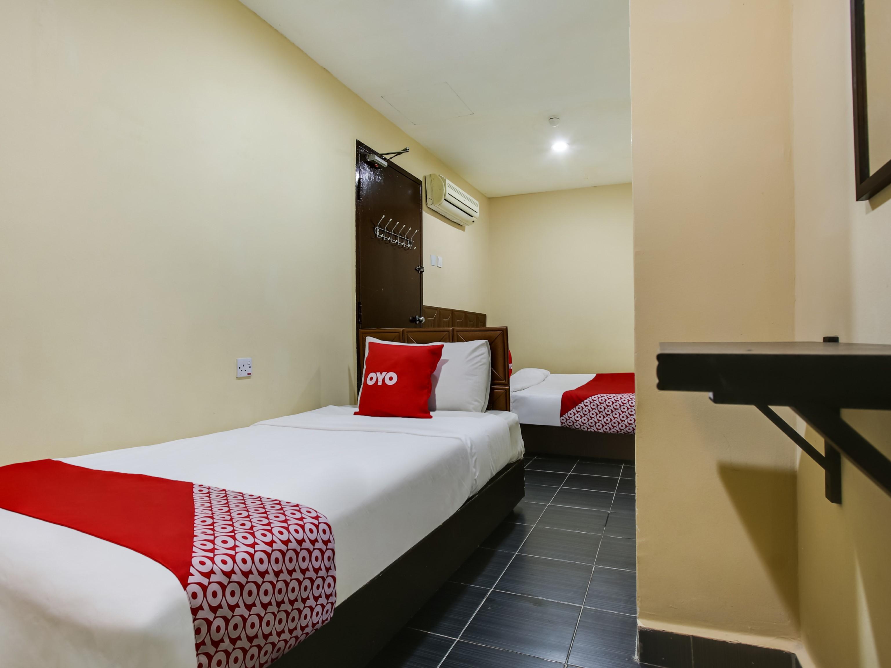 Oyo 43927 Sassana Hotel Куала Лумпур Екстериор снимка
