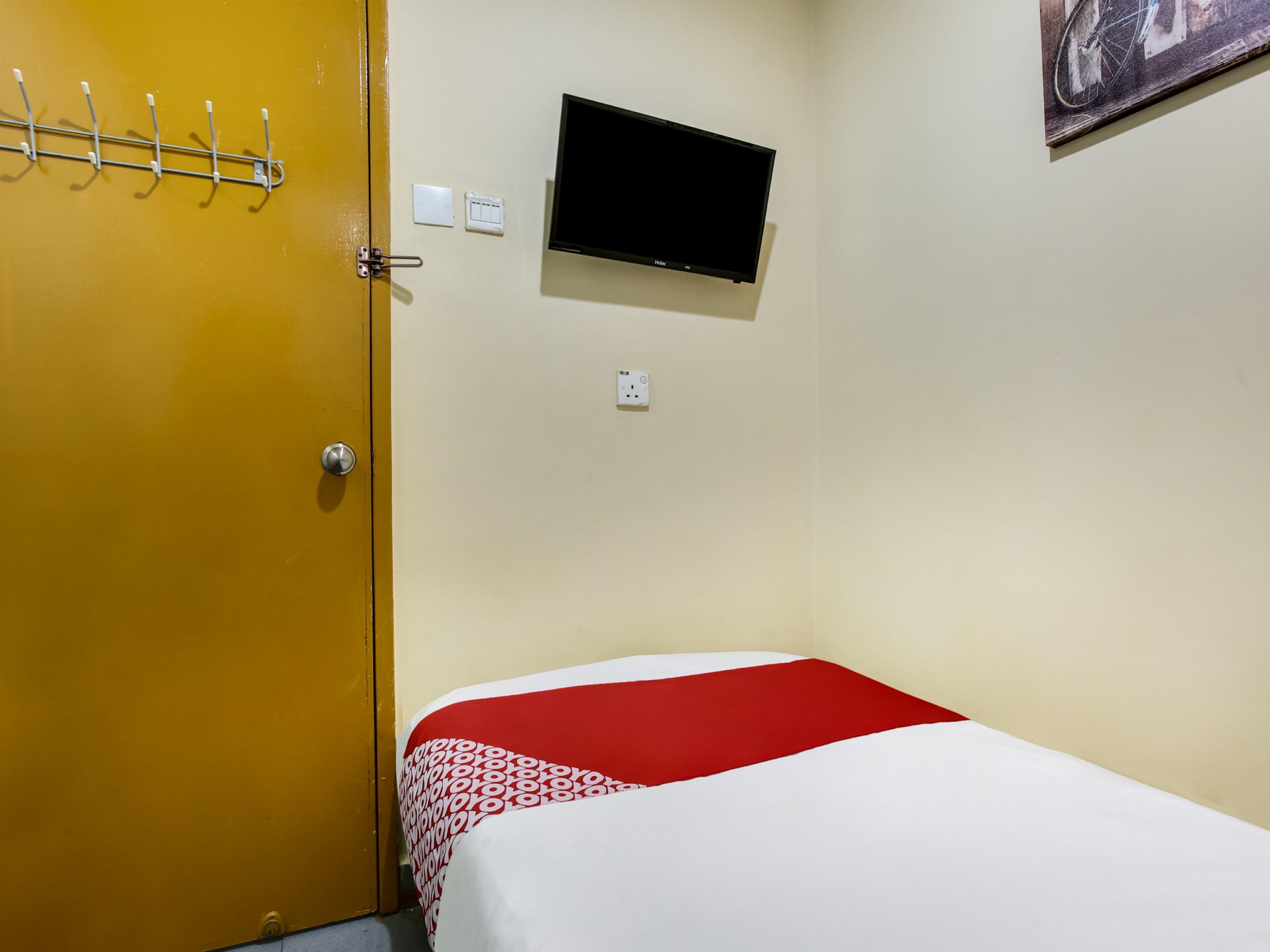 Oyo 43927 Sassana Hotel Куала Лумпур Екстериор снимка