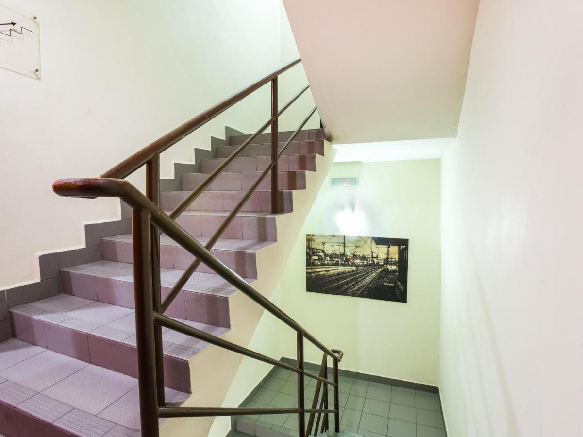 Oyo 43927 Sassana Hotel Куала Лумпур Екстериор снимка